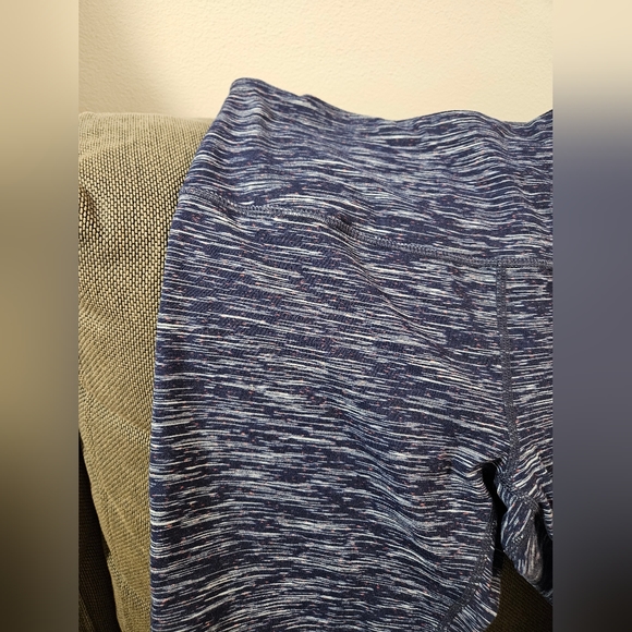 *Like New* Zella Live-In High Waist Crop Leggings - Picture 5 of 5